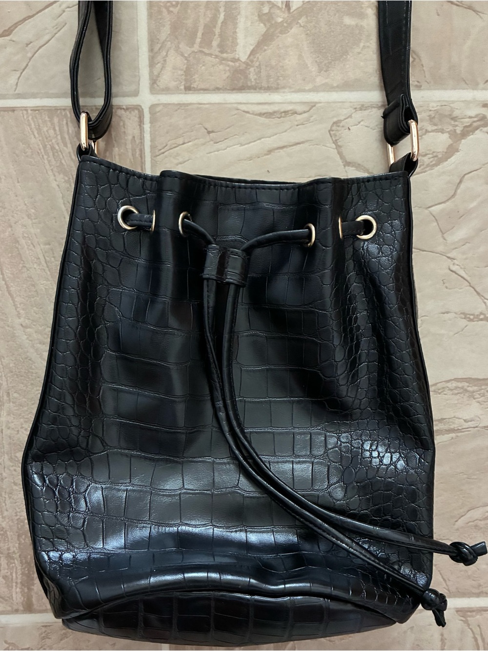 summer & rose Black Croc-Embossed Drawstring Shoulder Bag